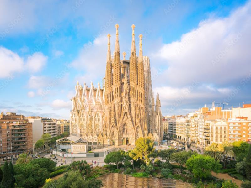 Endülüs’ten Katalonya’ya Masalsı Büyük İspanya & Endülüs Turu Elhamra Sarayı Dahil | 7 Gece | İstanbul Çıkış | Bcn-Mad | Thy 24.05