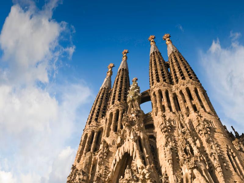 Endülüs’ten Katalonya’ya Masalsı Büyük İspanya & Endülüs Turu | Tüm Ekstra Turlar Dahil! |7 Gece | İstanbul Çıkış | Mad- Bcn |Thy 8 Kasım